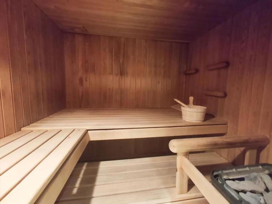 Ferienapartment In Bestlage In Sankt Moritz エクステリア 写真